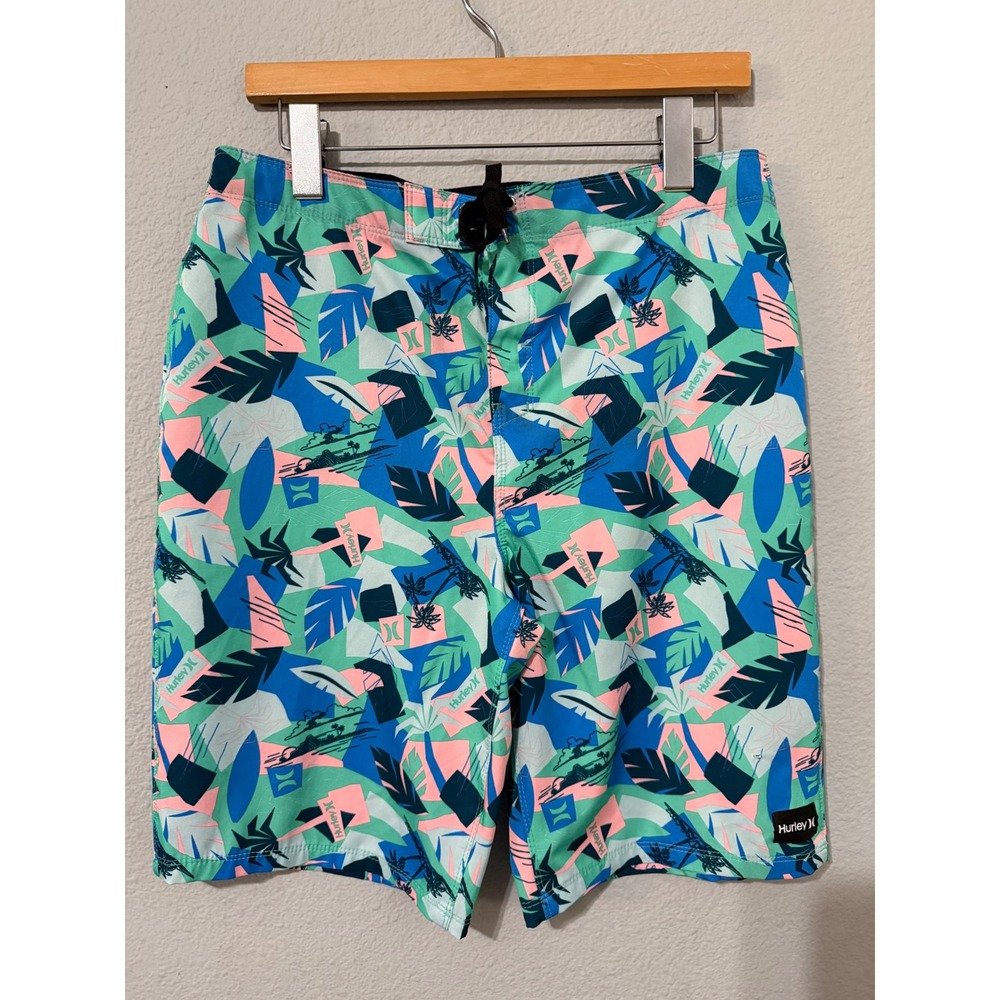 Hurley Big Boys XL W30 Tropical Geometric Board Shorts Blue Green Pink Surf